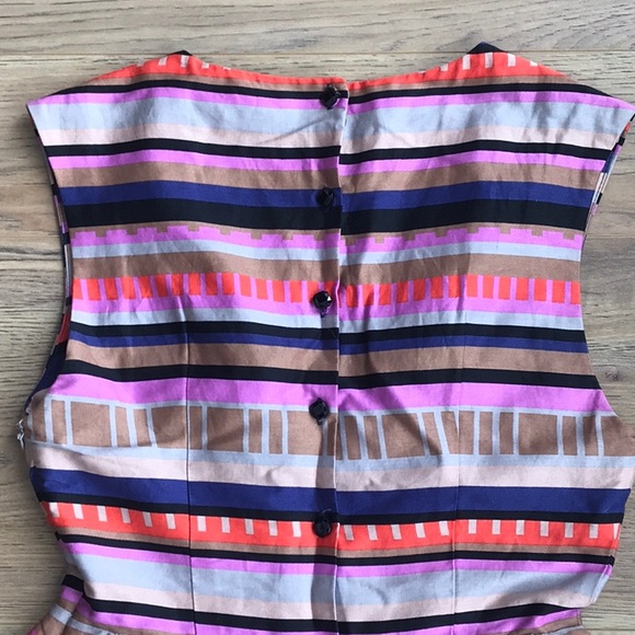 Vibrant stripped mini dress - Picture 3 of 4